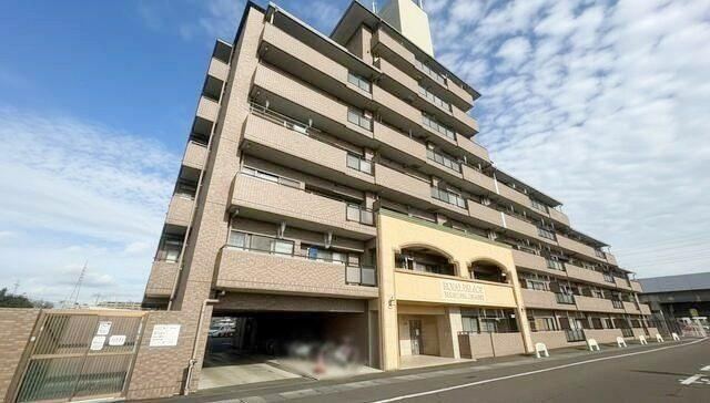 3LDK apartment in Taihaku Ward, Sendai, Miyagi - Photo 1