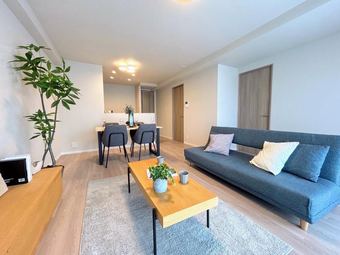 4LDK apartment in Asahi Ward