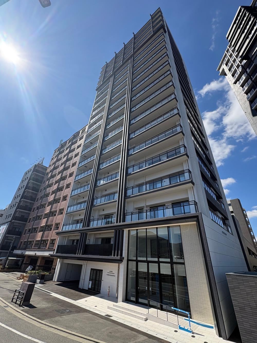 2LDK apartment in Kokurakita Ward, Kitakyushu, Fukuoka - Photo 1