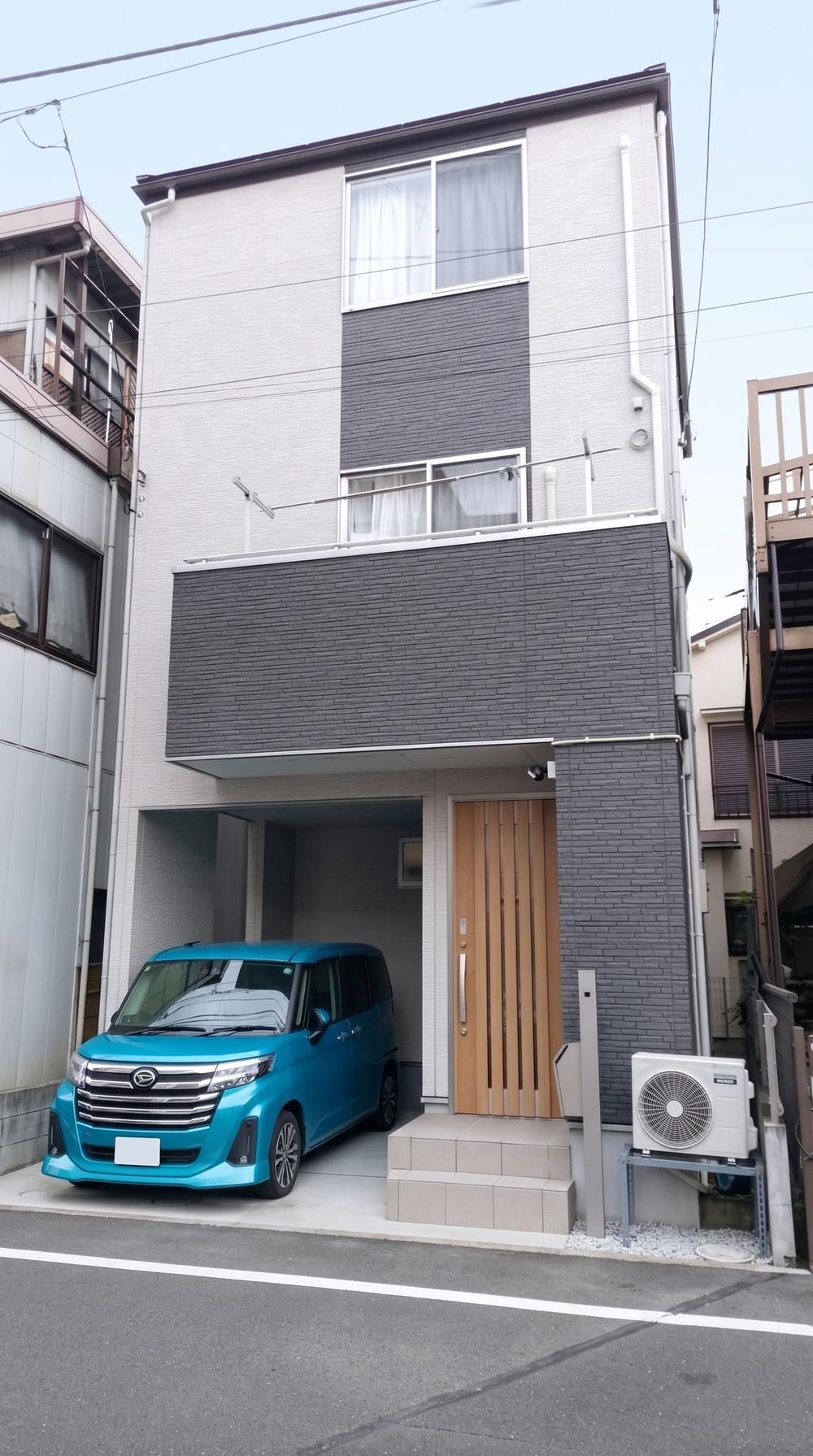 3LDK+S house in Ichikawa, Chiba - Photo 1
