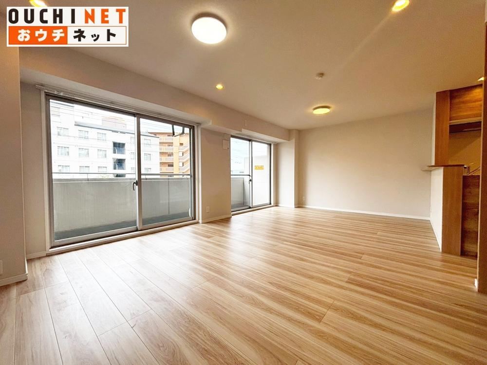 3LDK apartment in Yao, Osaka - Photo 1