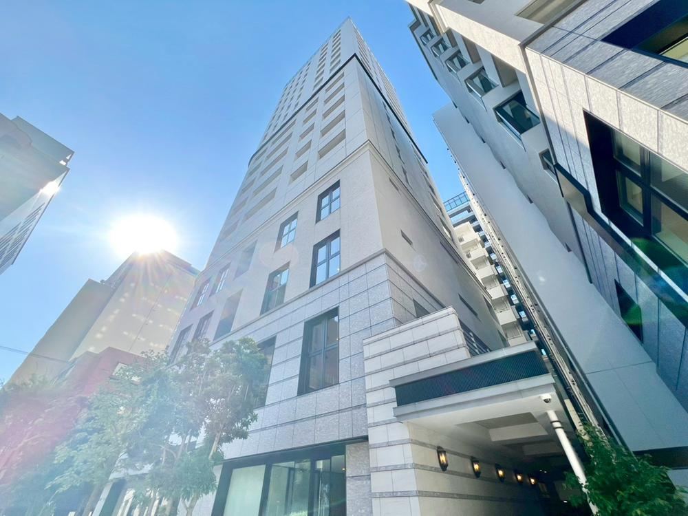 2LDK apartment in Naka Ward, Yokohama, Kanagawa - Photo 1
