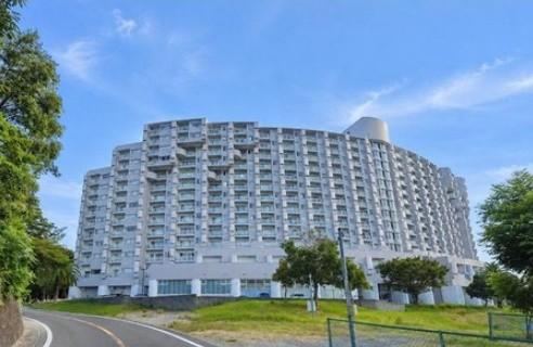 2LDK apartment in Hamana Ward, Hamamatsu, Shizuoka - Photo 1