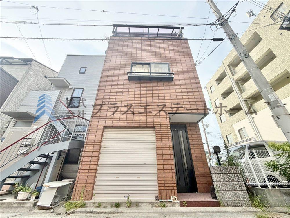 4LDK house in Nagata Ward, Kobe, Hyogo - Photo 1