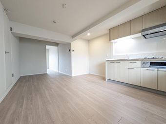 1LDK apartment in Tsurumi Ward
