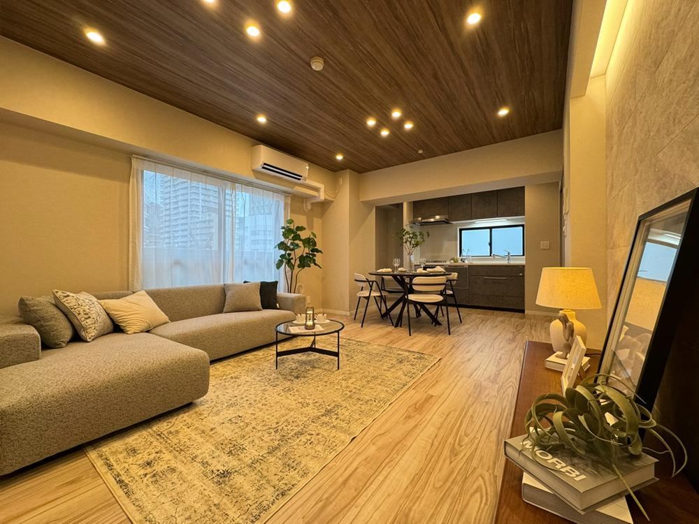 2LDK apartment in Chuo Ward, Tokyo - Photo 1