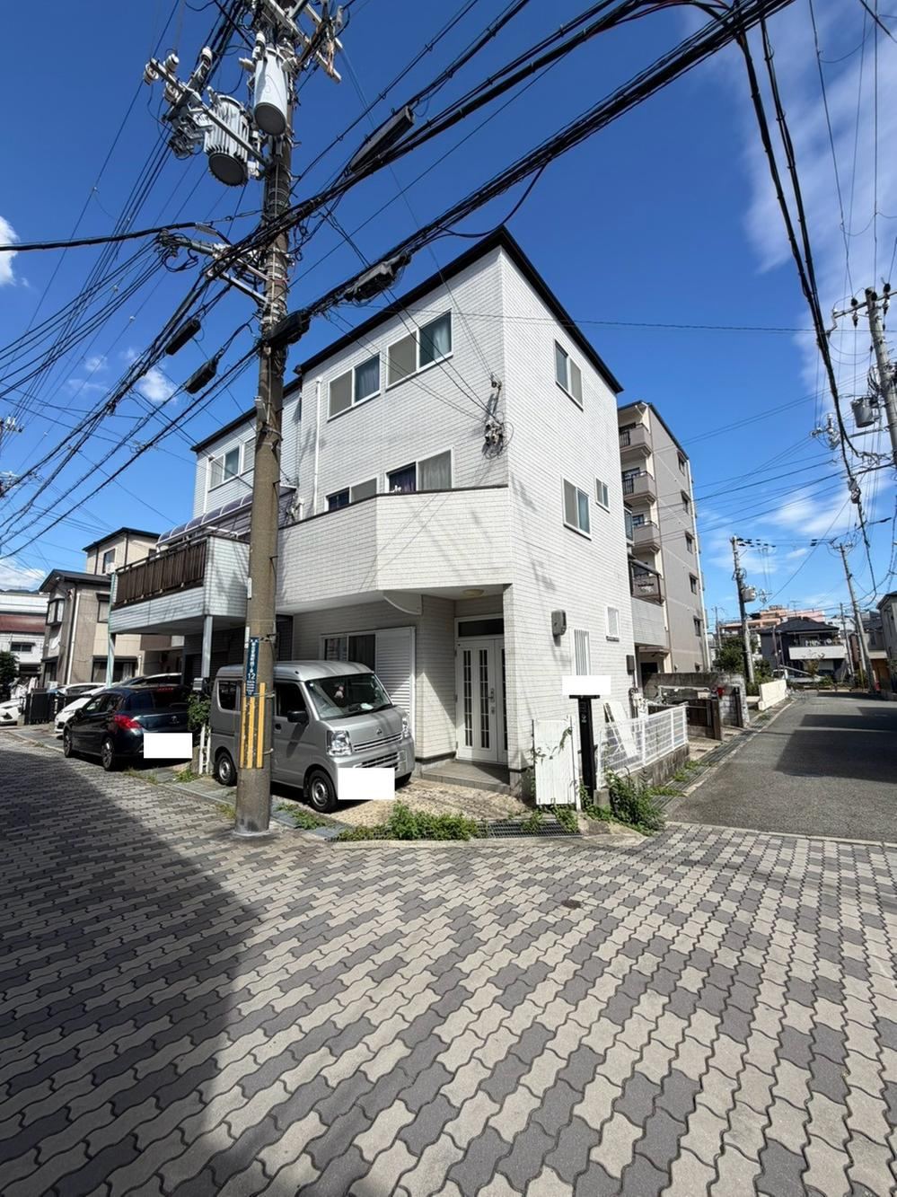 4DK house in Nada Ward, Kobe, Hyogo - Photo 1