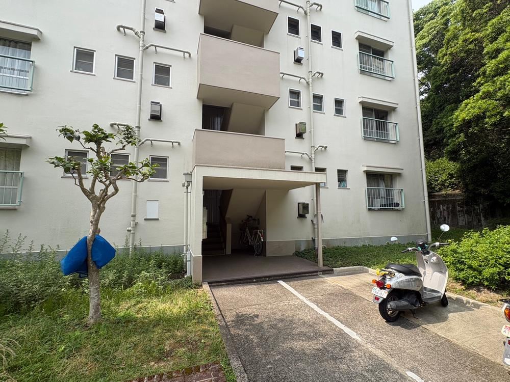 2LDK apartment in Mino, Osaka - Photo 1