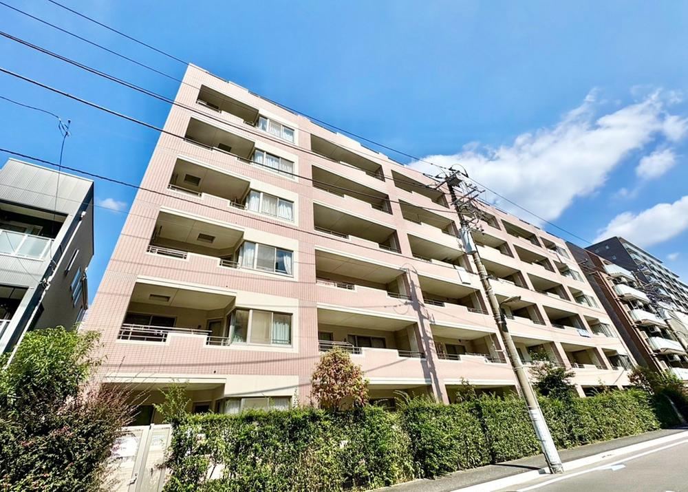 3LDK apartment in Koto Ward, Tokyo - Photo 1