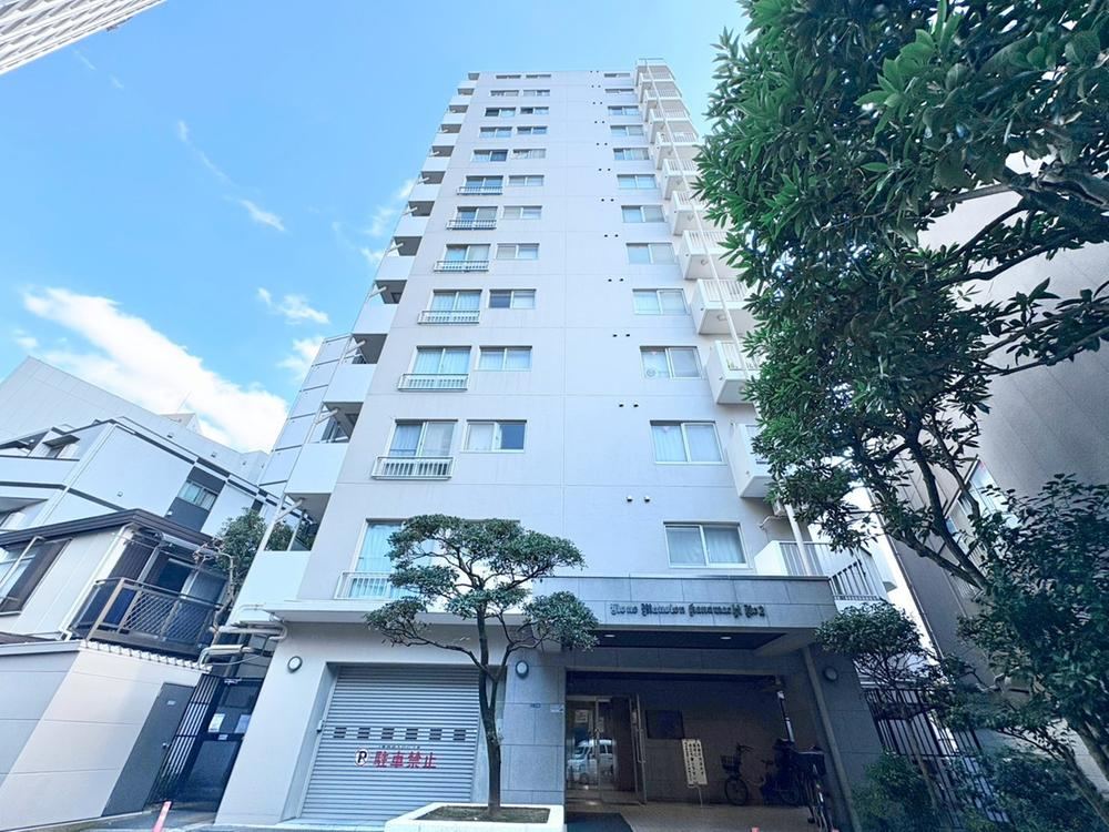 3DK apartment in Katsushika Ward, Tokyo - Photo 1