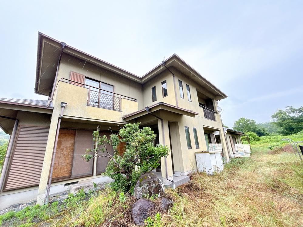 7LLDDKK house in Ikoma, Nara - Photo 1