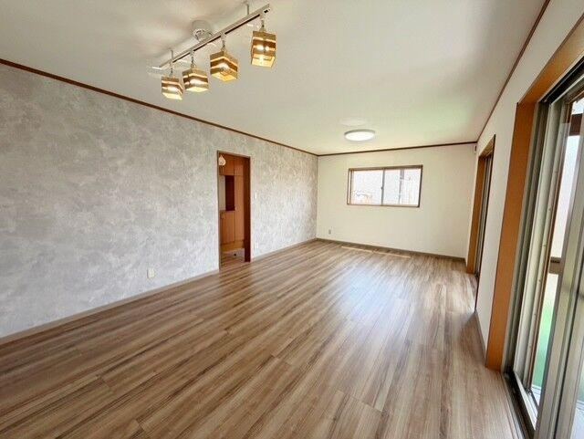 3LDK house in Yokkaichi, Mie - Photo 1