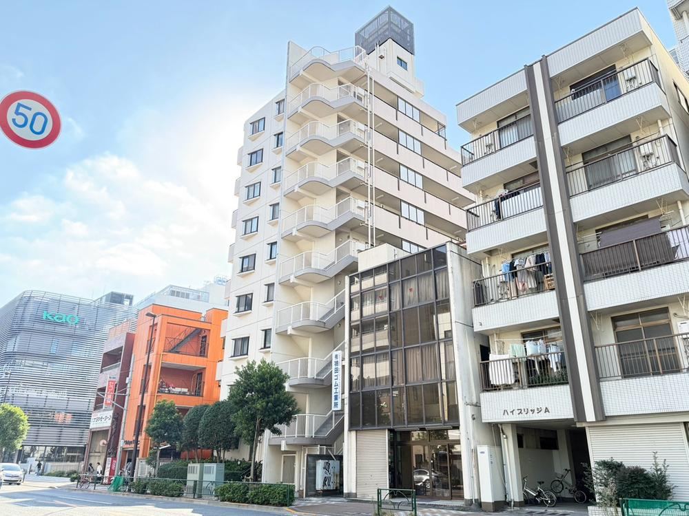 2LDK apartment in Sumida Ward, Tokyo - Photo 1