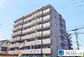 3LDK apartment in Fujimi