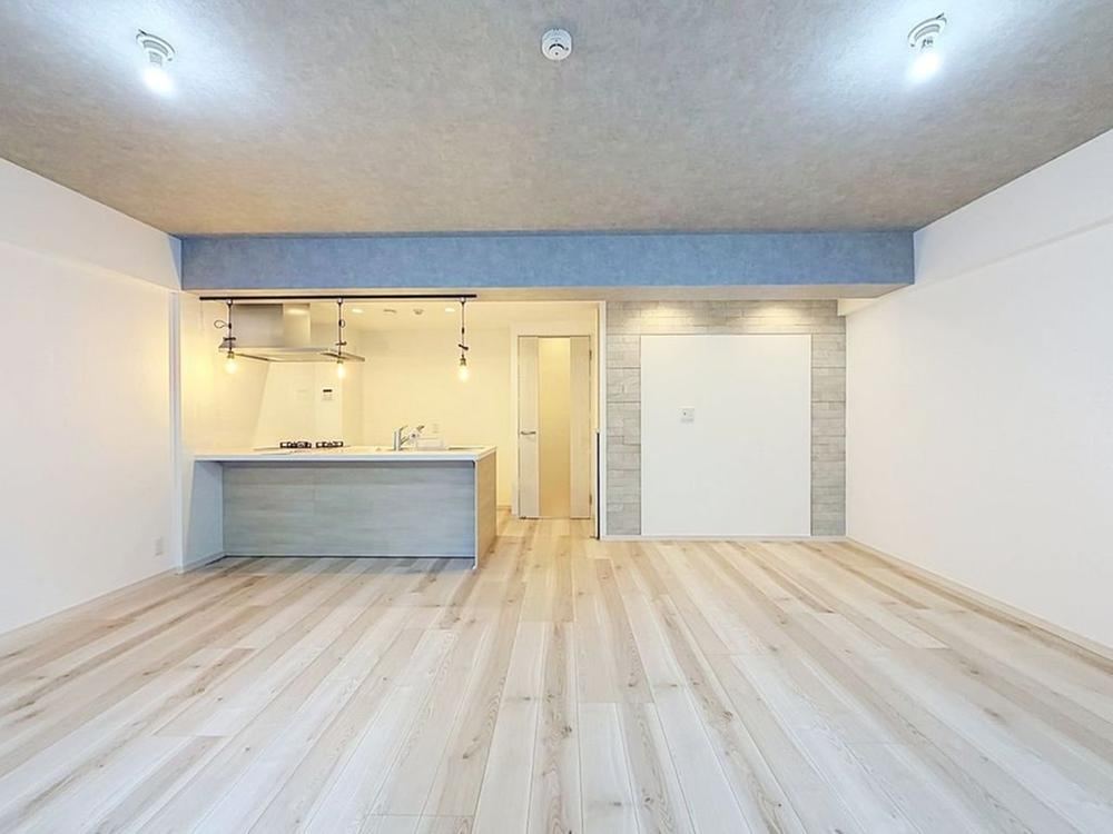 2LDK apartment in Arakawa Ward, Tokyo - Photo 1