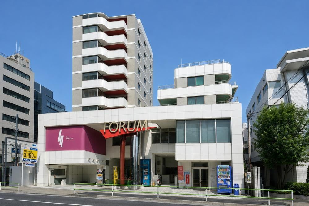 studio apartment in Minato Ward, Tokyo - Photo 1