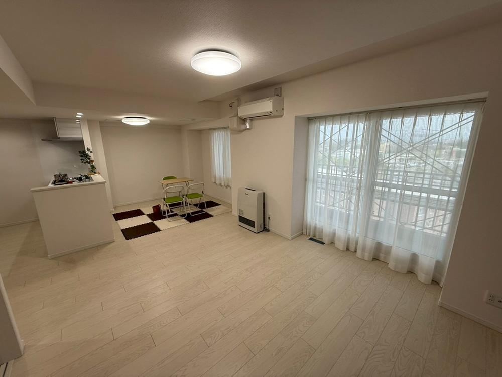 3LDK apartment in Toyohira Ward, Sapporo, Hokkaido - Photo 1