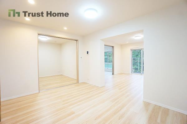 3LDK apartment in Nishinomiya, Hyogo - Photo 1