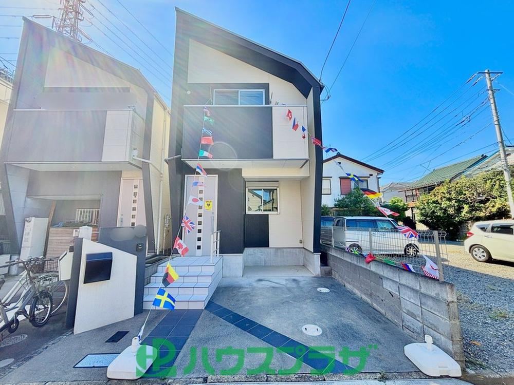 4LDK house in Adachi Ward, Tokyo - Photo 1