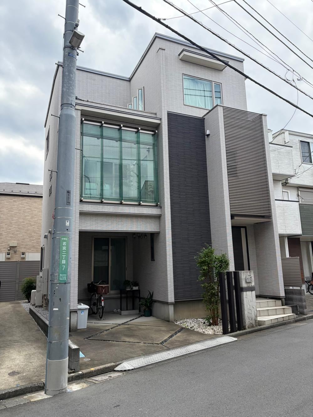 4LDK+S house in Nakano Ward, Tokyo - Photo 1