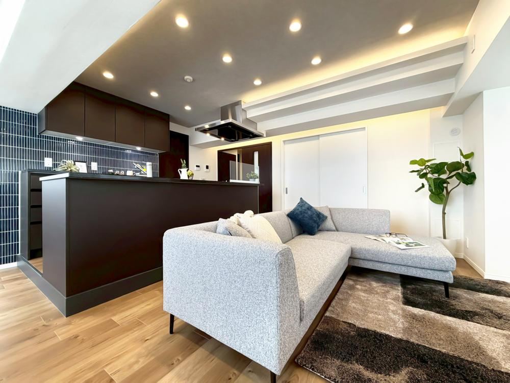 2LDK apartment in Suginami Ward, Tokyo - Photo 1