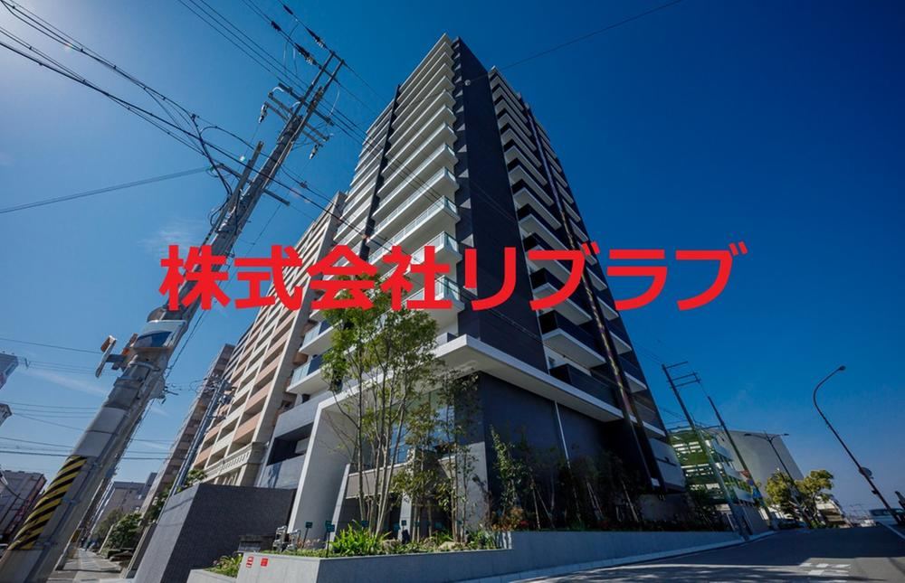 1LDK+S apartment in Wakayama, Wakayama - Photo 1
