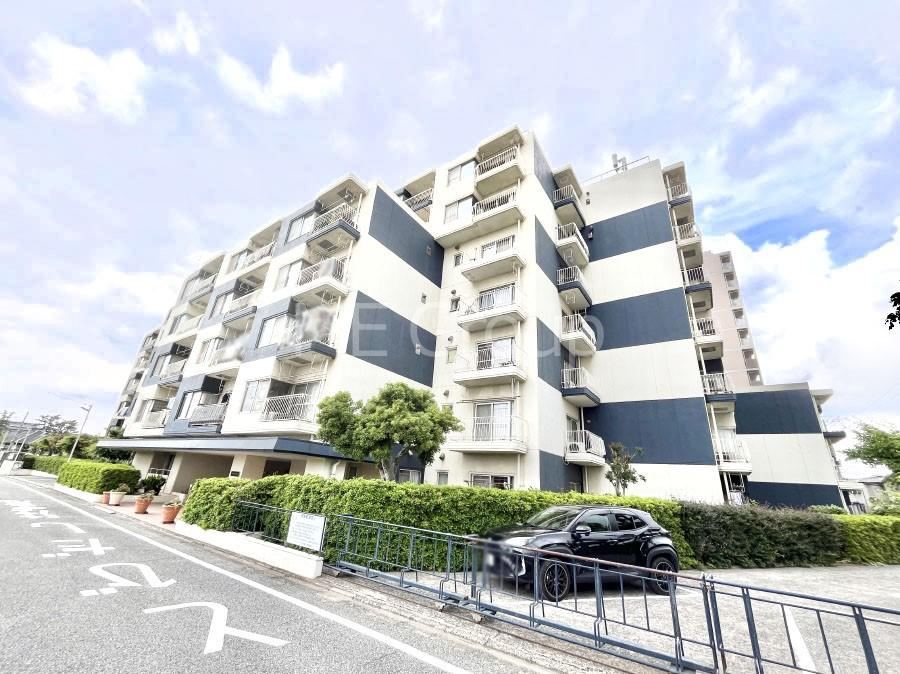 3LDK apartment in Inage Ward, Chiba - Photo 1