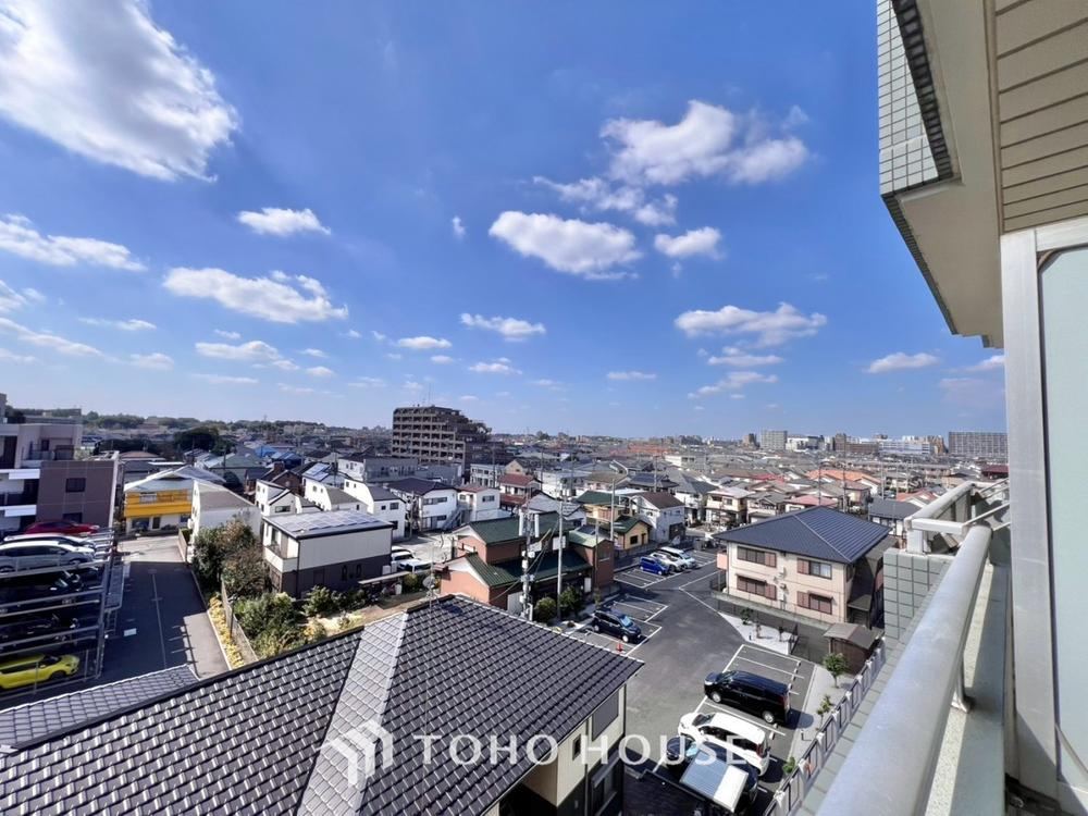2LDK apartment in Kashiwa, Chiba - Photo 1