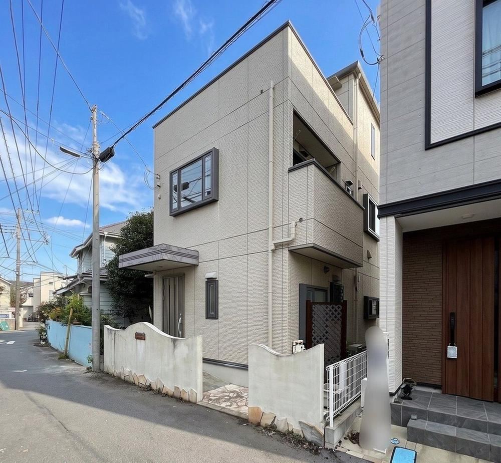 3LDK house in Chigasaki, Kanagawa - Photo 1