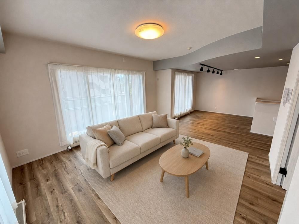 3LDK apartment in Minami Ward, Sapporo, Hokkaido - Photo 1
