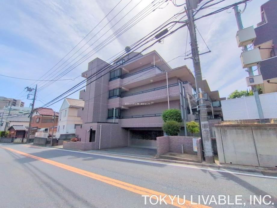 3LDK apartment in Minami Ward, Saitama - Photo 1