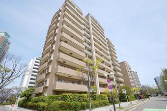 4LDK apartment in Sawara Ward