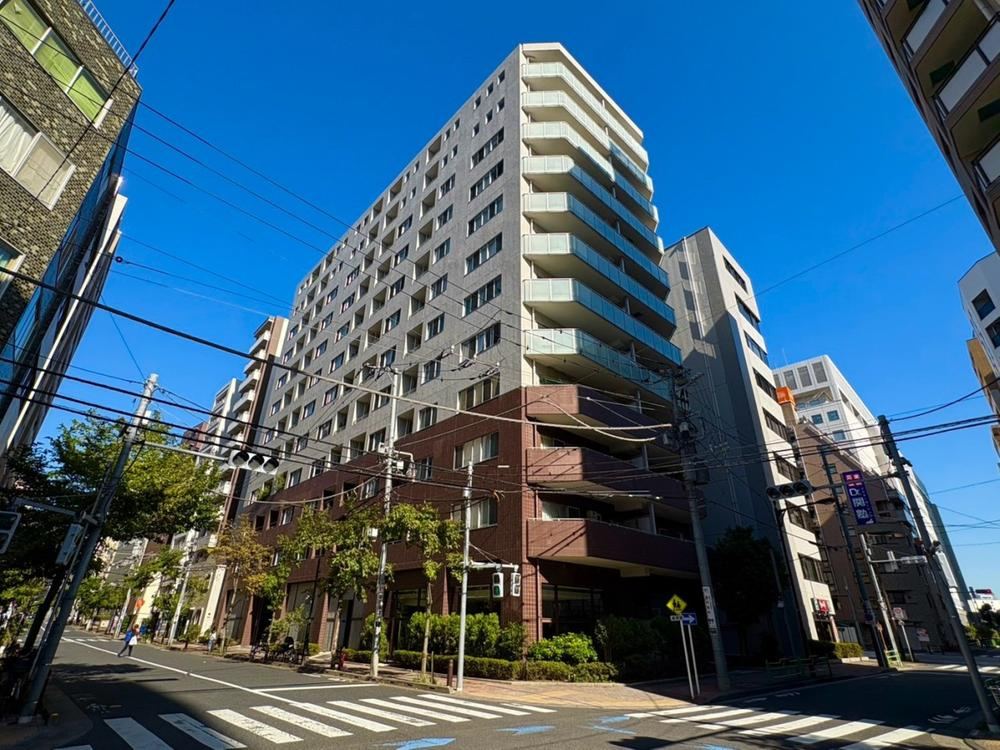 2LDK apartment in Chuo Ward, Tokyo - Photo 1
