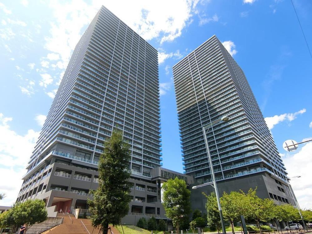 3LDK apartment in Yao, Osaka - Photo 1