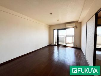3LDK apartment in Himeji
