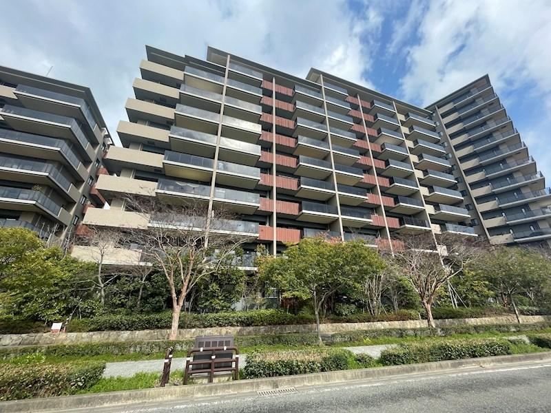 3LDK apartment in Higashi Ward, Fukuoka - Photo 1