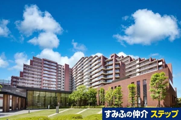 2LDK+S apartment in Koto Ward, Tokyo - Photo 1