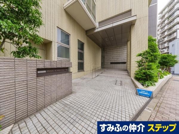 2LDK apartment in Bunkyo Ward, Tokyo - Photo 1