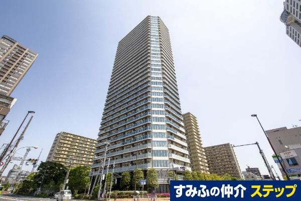 3LDK apartment in Koto Ward, Tokyo - Photo 1