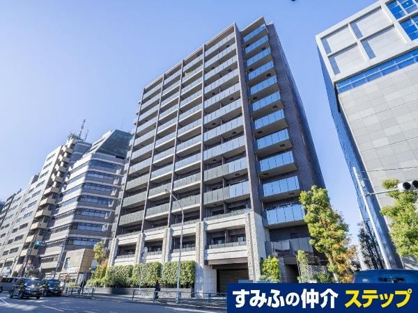 2LDK apartment in Shinjuku Ward, Tokyo - Photo 1