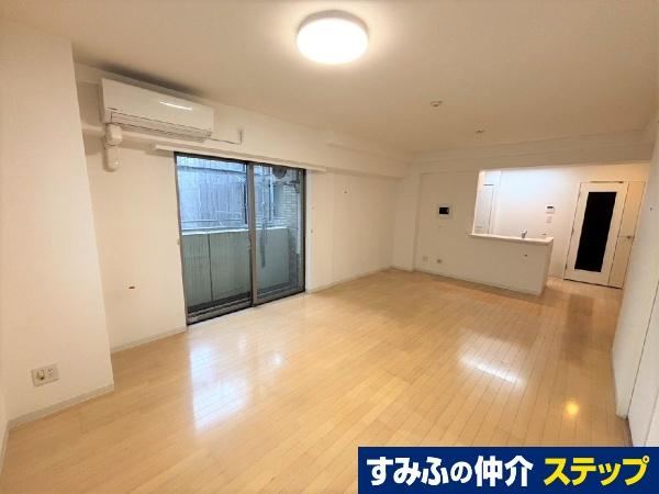 1LDK apartment in Chuo Ward, Tokyo - Photo 1