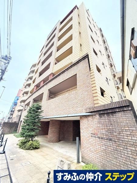 1LDK apartment in Shinjuku Ward, Tokyo - Photo 1
