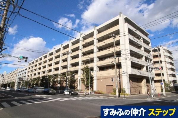2LDK apartment in Naka Ward, Yokohama, Kanagawa - Photo 1