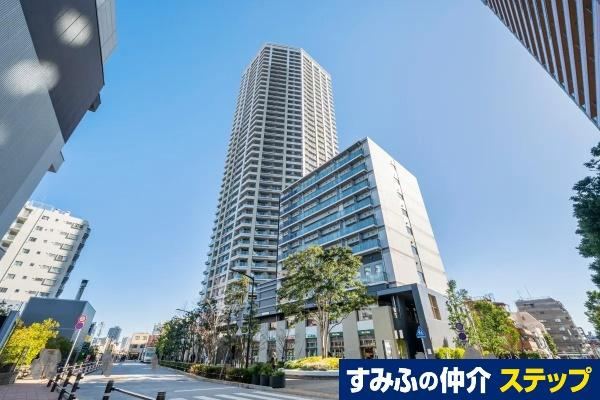 2LDK apartment in Shinagawa Ward, Tokyo - Photo 1