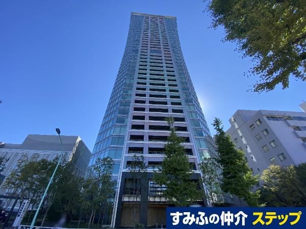2LDK apartment in Shibuya Ward, Tokyo - Photo 1