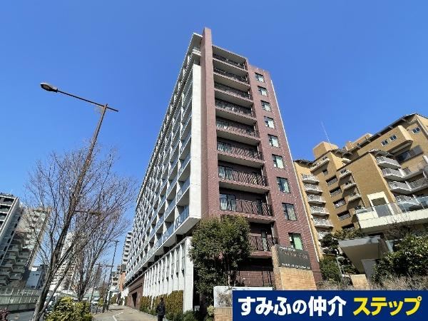 1LDK apartment in Shibuya Ward, Tokyo - Photo 1