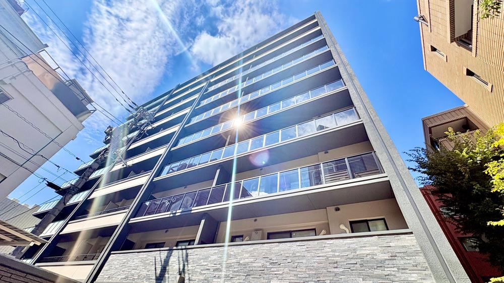 1LDK apartment in Shibuya Ward, Tokyo - Photo 1