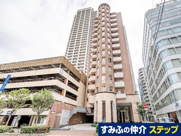 2LDK apartment in Chuo Ward, Kobe, Hyogo - Photo 1