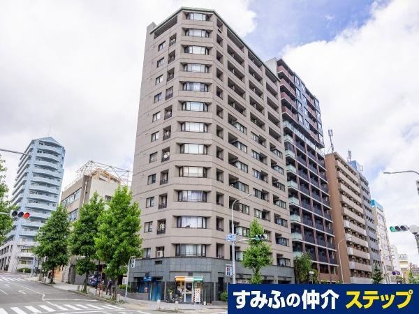 2LDK apartment in Chuo Ward, Kobe, Hyogo - Photo 1