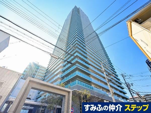 2LDK apartment in Chuo Ward, Kobe, Hyogo - Photo 1